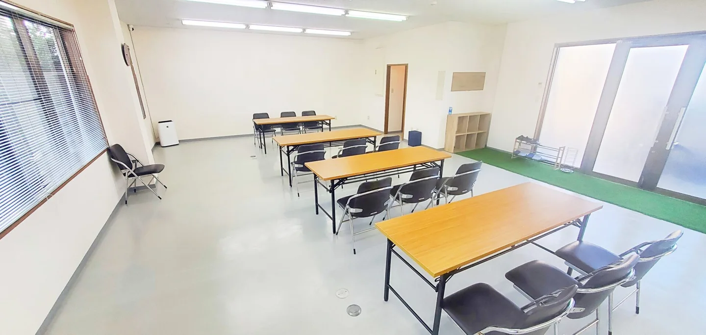 姉妹店 カリマ富山の室内